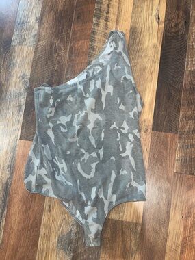 One-Shoulder Camo Bodysuit